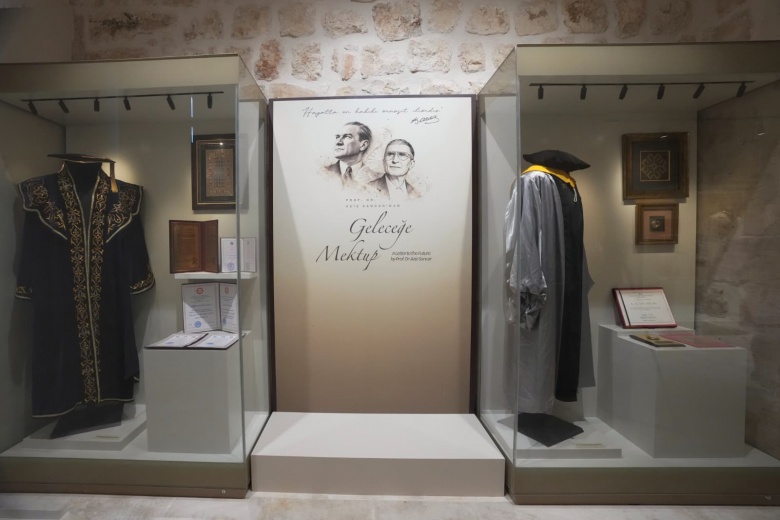 Ünlü bilim adamının Savur'daki evi Aziz Sancar Müzesi olarak ziyarete açıldı