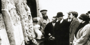 Atatürkün arkeoloji mirası: Anadolu tarihsel mirasına sahip çıkma ve koruma mücadelesi